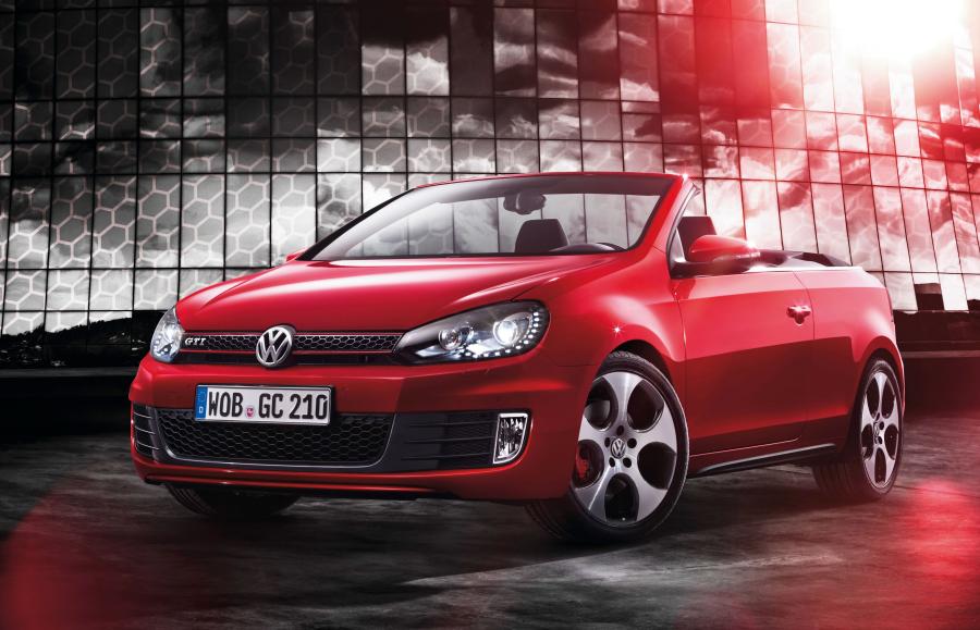  Volkswagen Golf GTi Cabrio 2012 года  (фото 6 из 61)